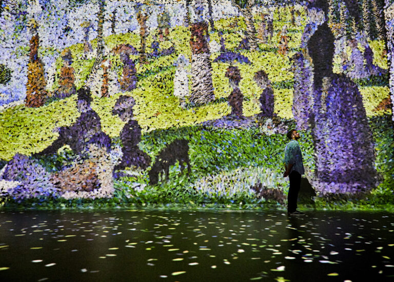 Frameless Immersive Art Experience Gift Shop